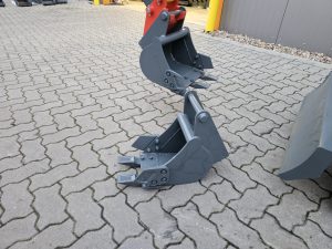 HYTEC F1000 Minibagger – Bild 7