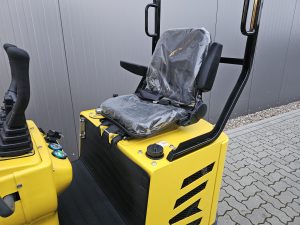 HYTEC F1000 Minibagger – Bild 17