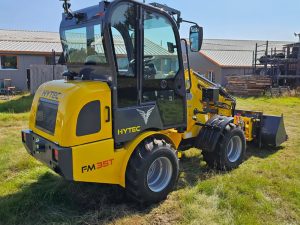 HYTEC FM35 Hoflader (Kabine) – Bild 8