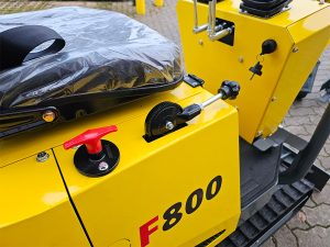 HYTEC F800 Minibagger – Bild 10