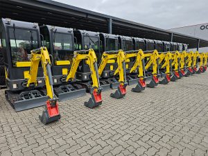 HYTEC F1300 PRO Kabine inkl. Schaufelpaket – Bild 18