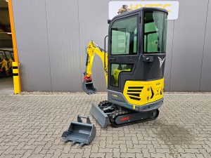 HYTEC F1300 PRO Kabine inkl. Schaufelpaket – Bild 5