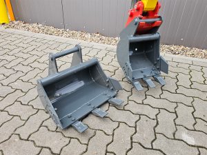 HYTEC F1300 PRO Kabine inkl. Schaufelpaket – Bild 9
