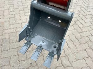 HYTEC F1600 Minibagger – Bild 15