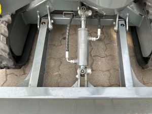 HYTEC F1600 Minibagger – Bild 9