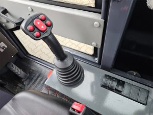 HYTEC FM25T Teleskoplader – Bild 11